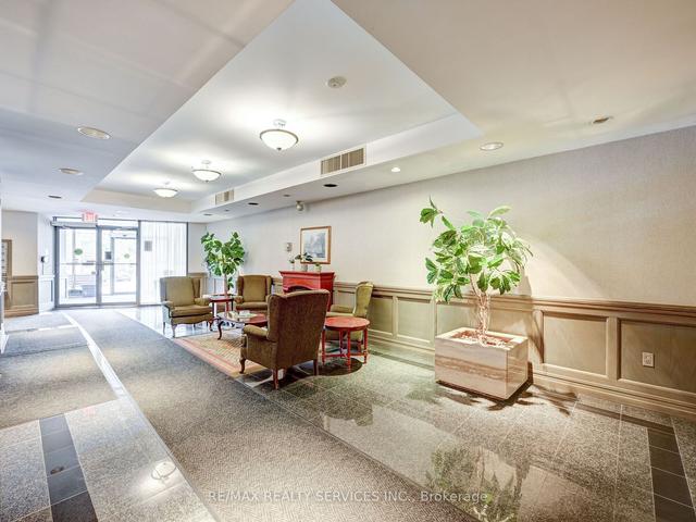 219 - 2199 Sixth Line, Condo with 2 bedrooms, 2 bathrooms and 2 parking in Oakville ON | Image 23