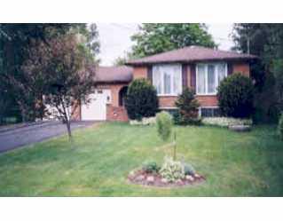 1045 Goshen Rd, House detached with 3 bedrooms, 1 bathrooms and null parking in Innisfil ON | Image 1