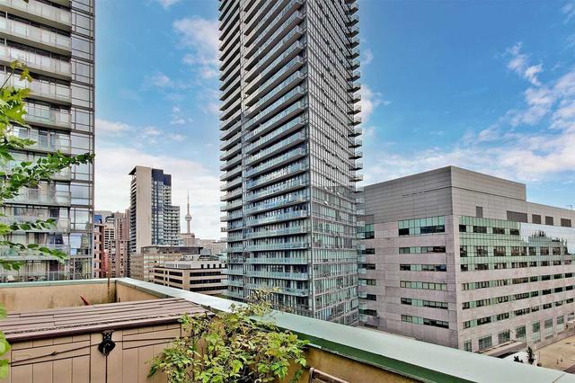 1008 - 887 Bay St, Condo with 2 bedrooms, 2 bathrooms and 1 parking in Toronto ON | Image 34