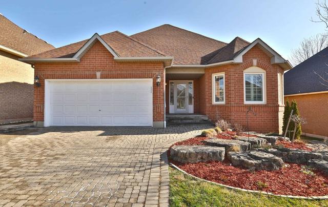 1150 Skyview Dr, House detached with 2 bedrooms, 3 bathrooms and 4 parking in Burlington ON | Image 1