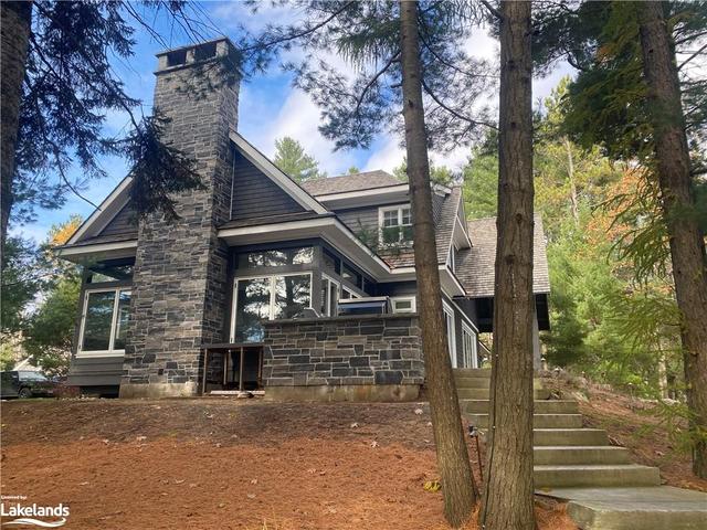 36 - 1033 Rossclair Road, House detached with 5 bedrooms, 5 bathrooms and 10 parking in Muskoka Lakes ON | Image 1