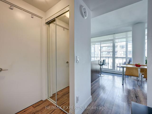 1309 - 39 Sherbourne St, Condo with 1 bedrooms, 1 bathrooms and 0 parking in Toronto ON | Image 2