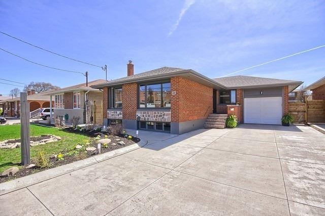 61 Playfair Ave, House detached with 3 bedrooms, 3 bathrooms and 5 parking in Toronto ON | Image 1