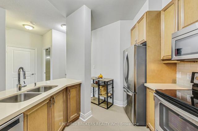 114 - 25 Earlington Ave, Condo with 2 bedrooms, 2 bathrooms and 1 parking in Toronto ON | Image 6