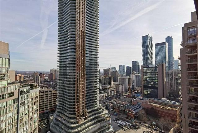2303 - 955 Bay Street, Condo with 1 bedrooms, 1 bathrooms and null parking in Toronto ON | Image 6