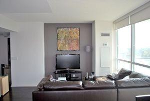 1004 - 15 Legion Rd, Condo with 2 bedrooms, 2 bathrooms and 1 parking in Toronto ON | Image 4