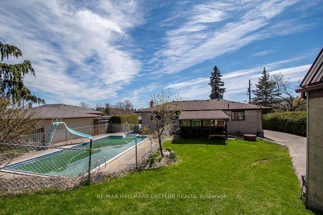 306 Gifford Dr, House detached with 3 bedrooms, 2 bathrooms and 7 parking in Douro Dummer ON | Image 24