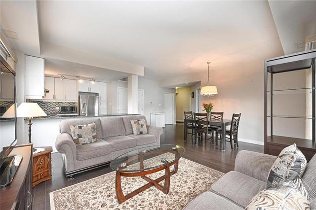 203 - 225 Winterfell Private, Condo with 2 bedrooms, 2 bathrooms and 1 parking in Ottawa ON | Image 11