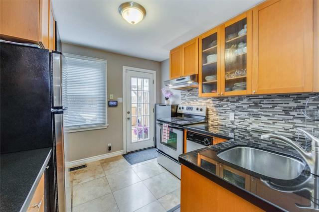 10 Chatham Ave, House semidetached with 2 bedrooms, 2 bathrooms and 1 parking in Toronto ON | Image 2