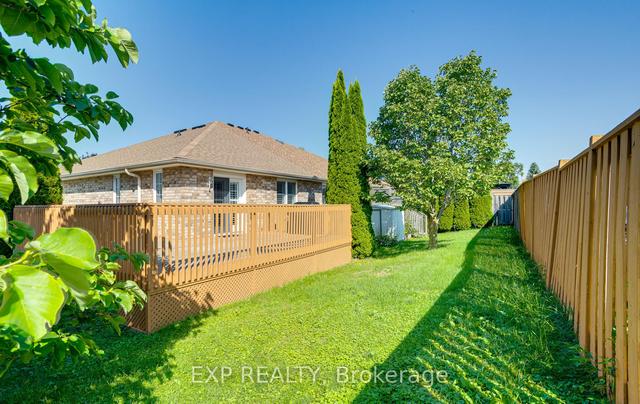 7 Talbot Dr Dr, House attached with 1 bedrooms, 2 bathrooms and 3 parking in Port Hope ON | Image 16