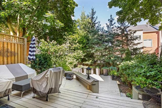 th18 - 240 Broadway Ave, Townhouse with 2 bedrooms, 2 bathrooms and 1 parking in Toronto ON | Image 11