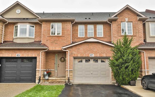 67 Hannon Cres, House attached with 3 bedrooms, 2 bathrooms and 2 parking in Hamilton ON | Image 1