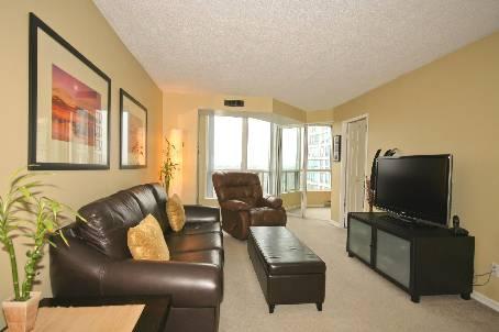 709 - 4460 Tucana Crt, Condo with 2 bedrooms, 2 bathrooms and 1 parking in Mississauga ON | Image 2