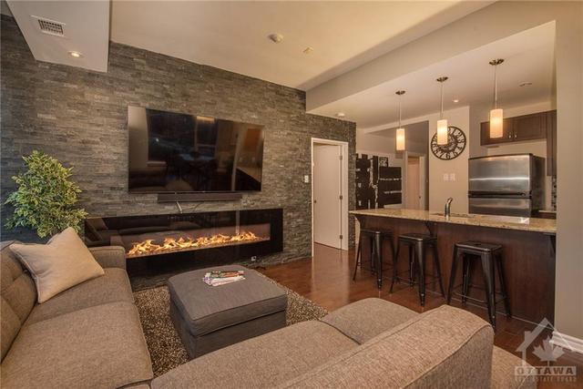 250 Lett Street, Condo with 2 bedrooms, 2 bathrooms and 1 parking in Ottawa ON | Image 13