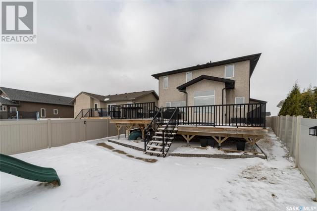 19 Plains Road, House detached with 4 bedrooms, 4 bathrooms and null parking in Pilot Butte SK | Image 42