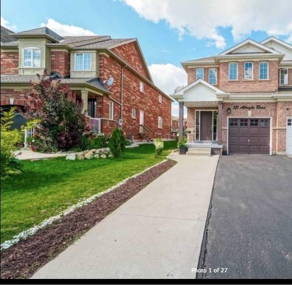 121 Albright Rd, House semidetached with 3 bedrooms, 3 bathrooms and 2 parking in Brampton ON | Image 1