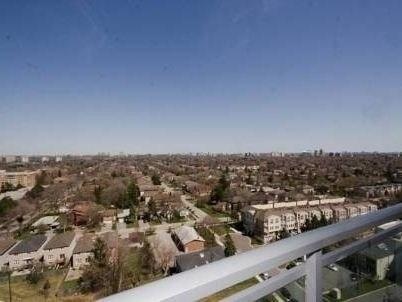 1310 - 18 Holmes Ave, Condo with 2 bedrooms, 2 bathrooms and 1 parking in Toronto ON | Image 5