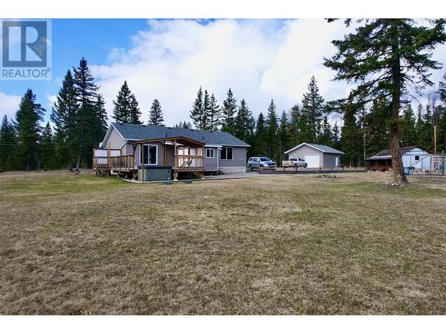 6823 Fricke Road, House detached with 2 bedrooms, 2 bathrooms and null parking in Cariboo L BC | Image 26