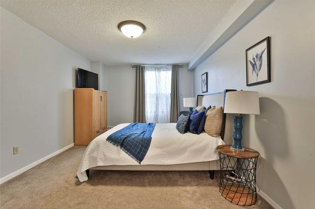 402 - 1210 Radom St, Condo with 3 bedrooms, 2 bathrooms and 1 parking in Pickering ON | Image 15