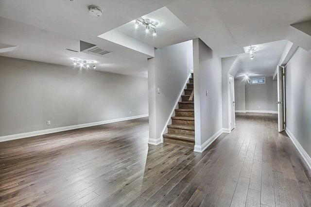 18 Mulholland Dr, House detached with 4 bedrooms, 5 bathrooms and 6 parking in Vaughan ON | Image 29