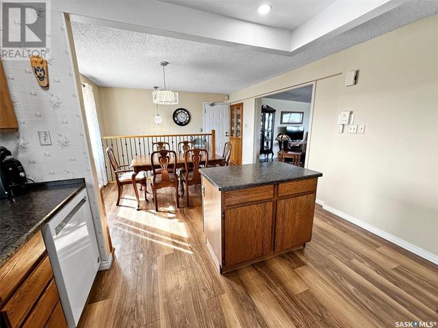 16 - 275 Alpine Crescent, House attached with 2 bedrooms, 3 bathrooms and null parking in Swift Current SK | Image 5