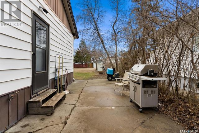 609 Broadway Avenue E, House detached with 3 bedrooms, 1 bathrooms and null parking in Regina SK | Image 29