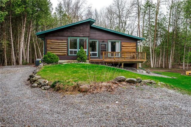 91 East Beehive Road, House detached with 4 bedrooms, 2 bathrooms and null parking in Kawartha Lakes ON | Image 1