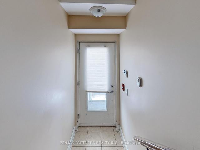 210 - 21 Olive Ave, Townhouse with 2 bedrooms, 3 bathrooms and 1 parking in Toronto ON | Image 8