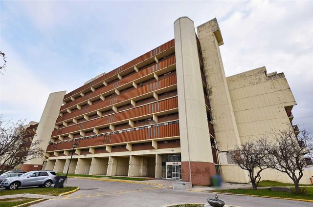 1101 - 4645 Jane St, Condo with 2 bedrooms, 1 bathrooms and 1 parking in Toronto ON | Image 1