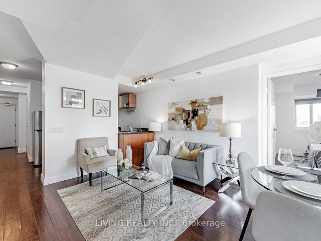 1003 - 15 Maplewood Ave, Condo with 1 bedrooms, 1 bathrooms and 0 parking in Toronto ON | Image 7