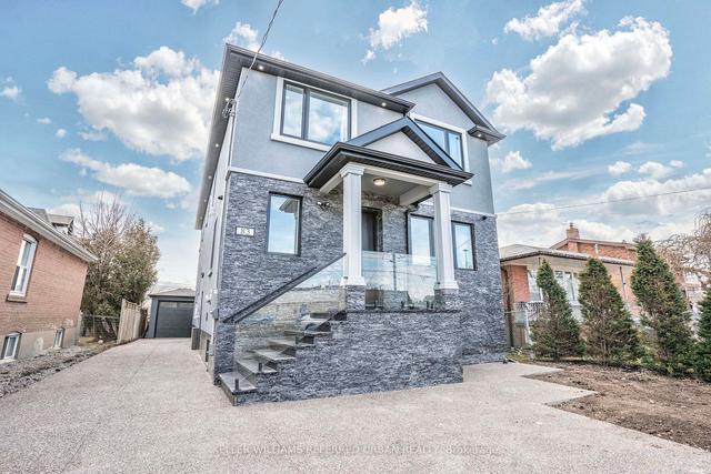 83 Floral Pkwy, House detached with 4 bedrooms, 7 bathrooms and 7 parking in Toronto ON | Image 1