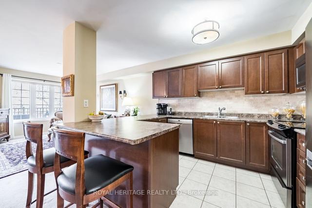 39 Tempo Way, House attached with 3 bedrooms, 3 bathrooms and 2 parking in Whitby ON | Image 31