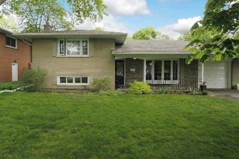 80 Lincoln Green Dr, House detached with 3 bedrooms, 2 bathrooms and 4 parking in Markham ON | Image 1