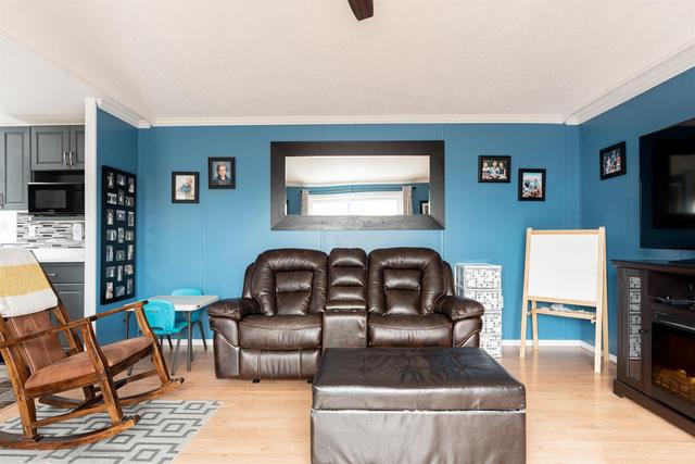 141 Clausen Crescent, House detached with 3 bedrooms, 2 bathrooms and 3 parking in Wood Buffalo AB | Image 14