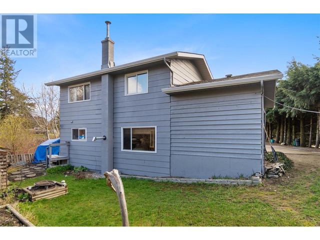 211 22 Street Ne, House detached with 3 bedrooms, 2 bathrooms and 1 parking in Salmon Arm BC | Image 58