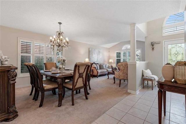 32 Goodman Cres, House detached with 3 bedrooms, 2 bathrooms and 4 parking in St. Catharines ON | Image 5