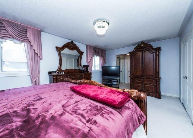 27 Northface Cres, House detached with 5 bedrooms, 5 bathrooms and 2 parking in Brampton ON | Image 11
