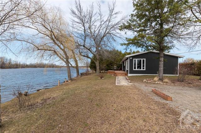4412 Rideau River Road, House detached with 3 bedrooms, 1 bathrooms and 5 parking in North Grenville ON | Image 24