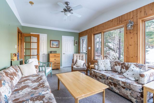 1382 Spar Lake Rd, House detached with 2 bedrooms, 2 bathrooms and 12 parking in Minden Hills ON | Image 15