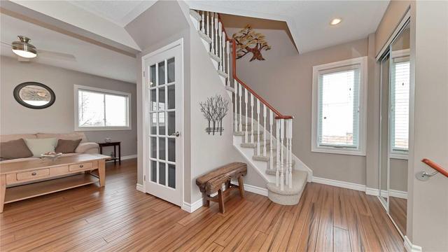 81 Stewart Maclaren Rd, Townhouse with 3 bedrooms, 3 bathrooms and 1 parking in Halton Hills ON | Image 9