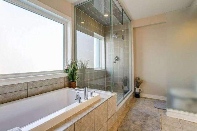 8 - 55 Thomas Mulholland Dr, House attached with 3 bedrooms, 3 bathrooms and 1 parking in Toronto ON | Image 14