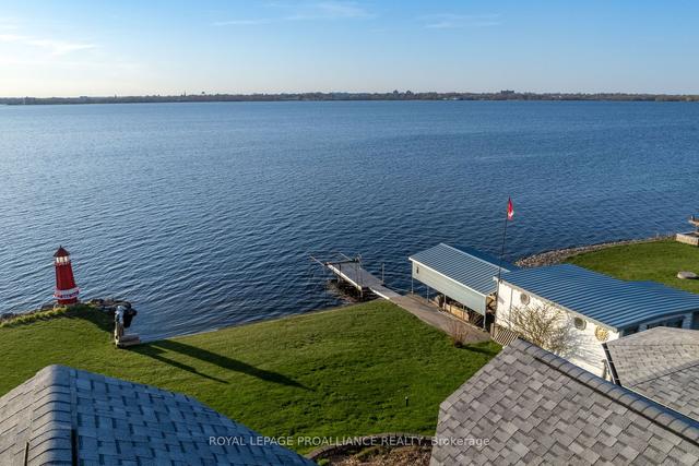 45 Peats Point Rd, House detached with 2 bedrooms, 2 bathrooms and 12 parking in Prince Edward County ON | Image 28