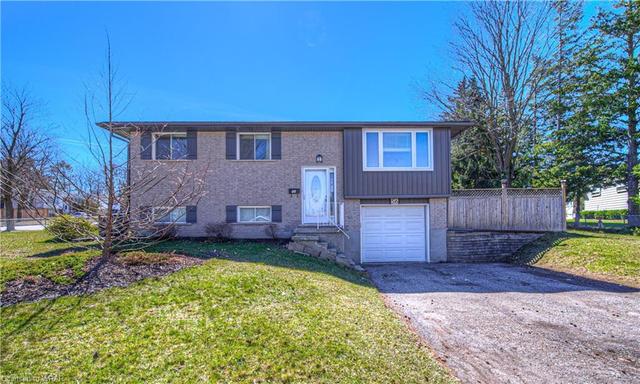 56 Perin Place, House detached with 3 bedrooms, 2 bathrooms and 3 parking in Kitchener ON | Image 1