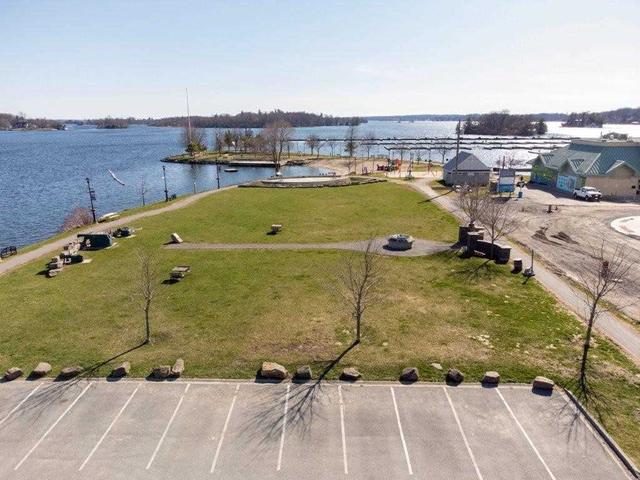 130 Water St, Condo with 2 bedrooms, 2 bathrooms and 1 parking in Gananoque ON | Image 33