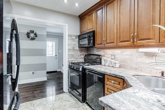2 Princeton Terr, House detached with 4 bedrooms, 5 bathrooms and 5 parking in Brampton ON | Image 39