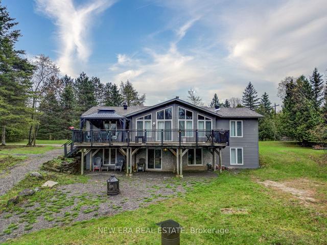 1713 Weslemkoon Lake Rd, House detached with 2 bedrooms, 3 bathrooms and 12 parking in Limerick ON | Image 1