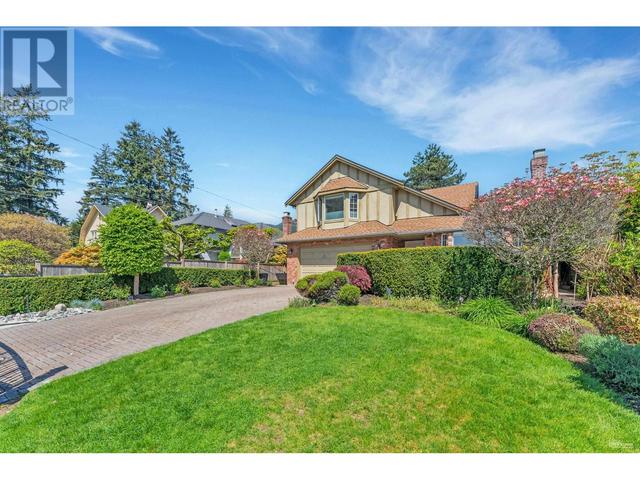2383 Jefferson Avenue, House detached with 3 bedrooms, 3 bathrooms and 2 parking in West Vancouver BC | Image 3
