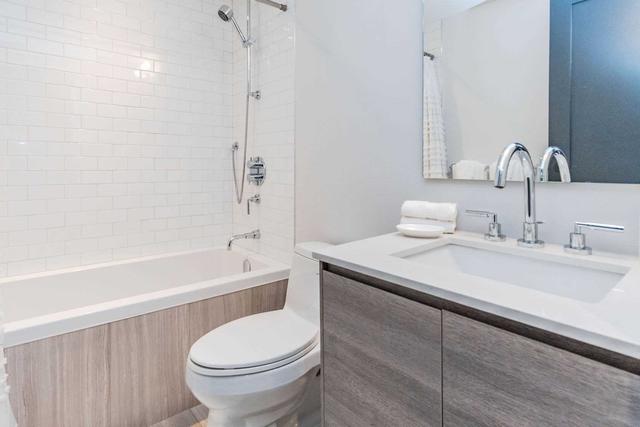 2a - 1733 Bathurst St, Townhouse with 3 bedrooms, 2 bathrooms and 1 parking in Toronto ON | Image 11