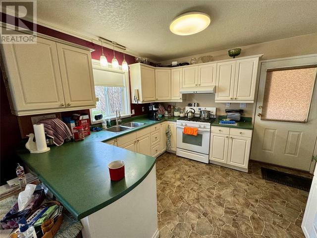 86 Halliford Avenue, House detached with 3 bedrooms, 2 bathrooms and null parking in Princeton BC | Image 2