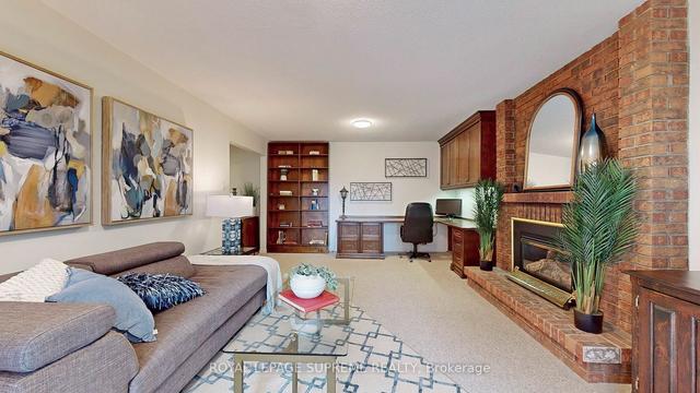 12 - 20 La Rose Ave, Townhouse with 4 bedrooms, 4 bathrooms and 2 parking in Toronto ON | Image 35